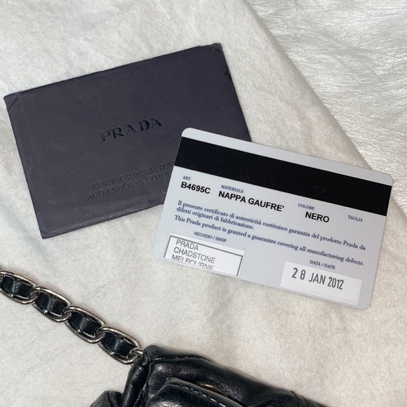 Prada Nappa Gaufre Chain - Picture 15 of 16